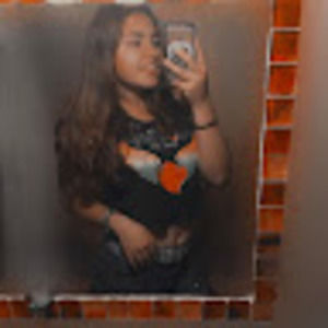 Meet your Posher, Gianella